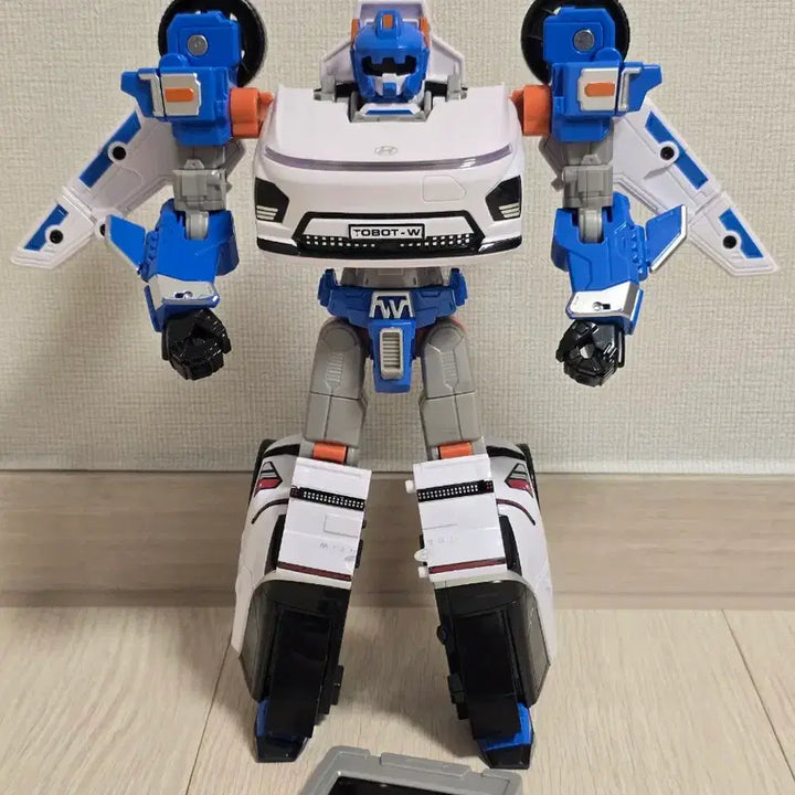 [BUNJANG] Newtobot W (Ttopon O) Robot Toy / 뉴또봇W (또폰O)