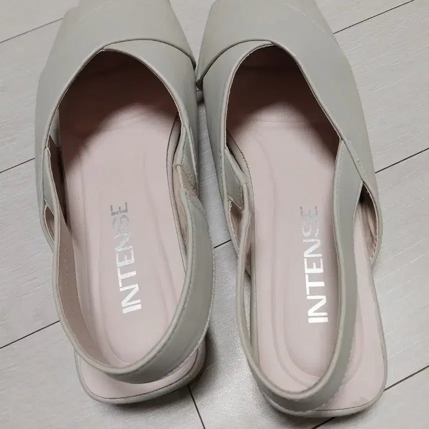 [SOLD OUT] 엘칸토 인텐스 여성 뮬 슬링백 245