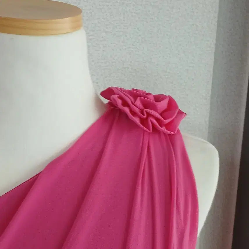 [BUNJANG] Sexy Glam Look Pink Floral Embellished One-Shoulder Costume Dress / 섹시글램룩