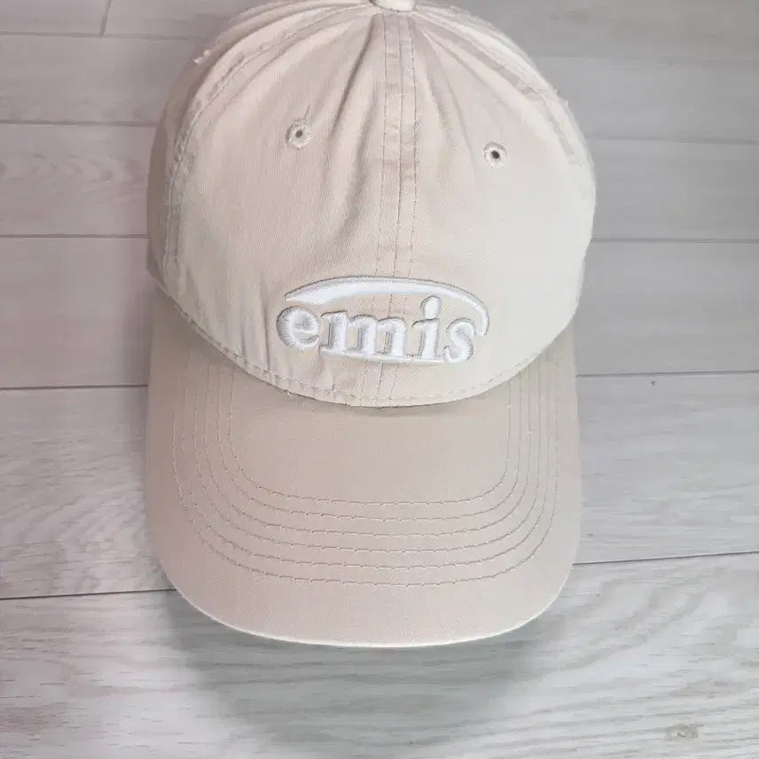[BUNJANG] Emis Beige Logo Embroidered Ball Cap / 이미스 베이지 볼캡 E17-21