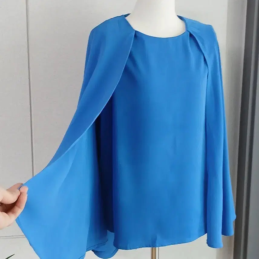 [BUNJANG] Blue Cape Blouse / 블루 케이프 블라우스