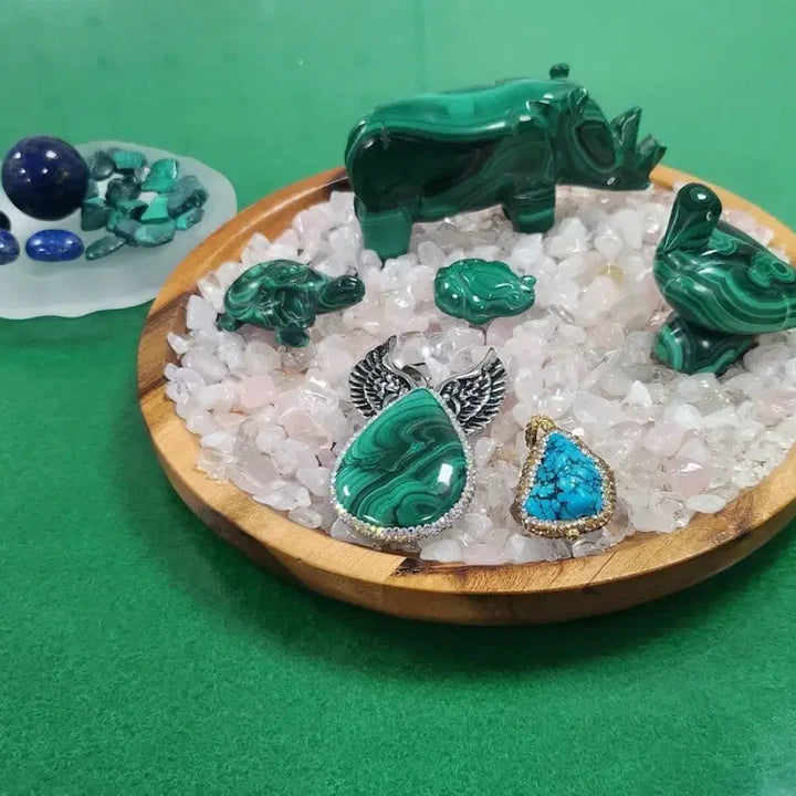 [BUNJANG] Malachite and Lapis Lazuli Stone Carvings, Pendants, Sphere Bundle Set / 말라카이트 윈석 조각상, 펜던트, 청금석 스피어 등 일괄
