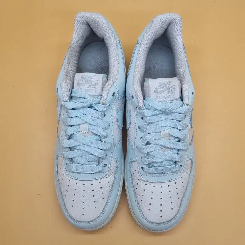 [BUNJANG] Nike Air Force 1 Glacier Blue Sneakers / 나이키 에어포스 1 글레이셔블루 운동화 260