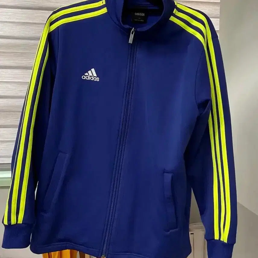 [BUNJANG] Adidas Zip-Up Jacket (Rare) / 아디다스 집업 (레어)