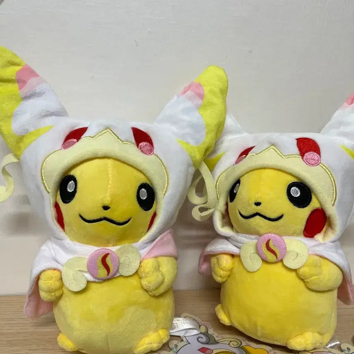 [BUNJANG] Pikachu Poncho Figure Bundle / 2개 일괄] 판쵸 피카츄 다부니판쵸피카츄 메가다부니카츄