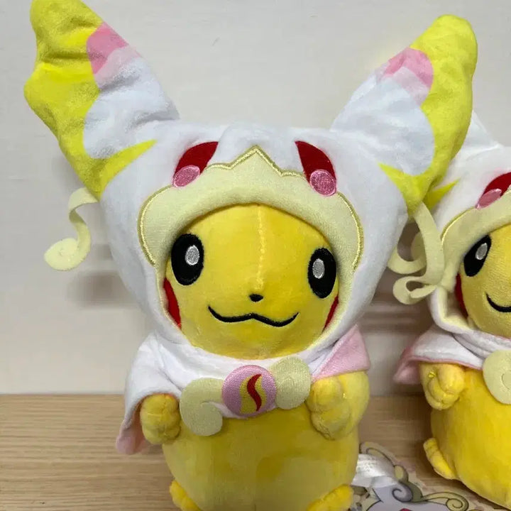 [BUNJANG] Pikachu Poncho Figure Bundle / 2개 일괄] 판쵸 피카츄 다부니판쵸피카츄 메가다부니카츄