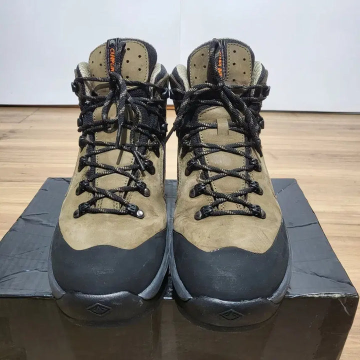 [SOLD OUT] 캠프라인