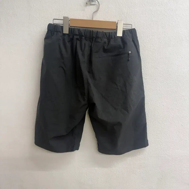 [BUNJANG] The North Face Cargo Black Shorts (M) / 노스페이스 카고 블랙 반바지 (M)
