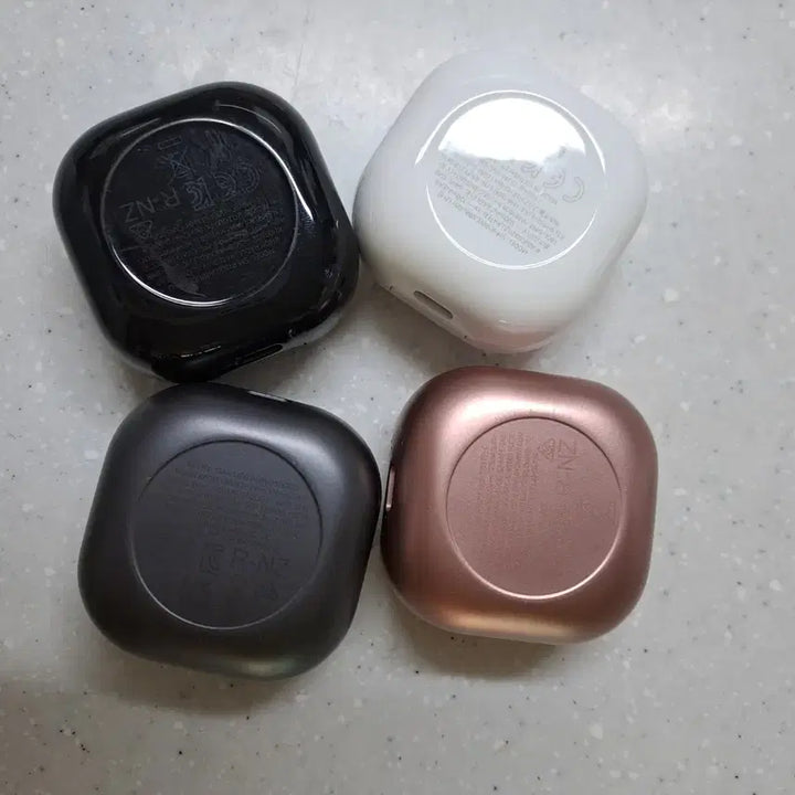 [BUNJANG] Samsung Galaxy Buds Live Genuine Charging Case / 삼성 버즈 라이브 정품 충전기 충전본체 색상별