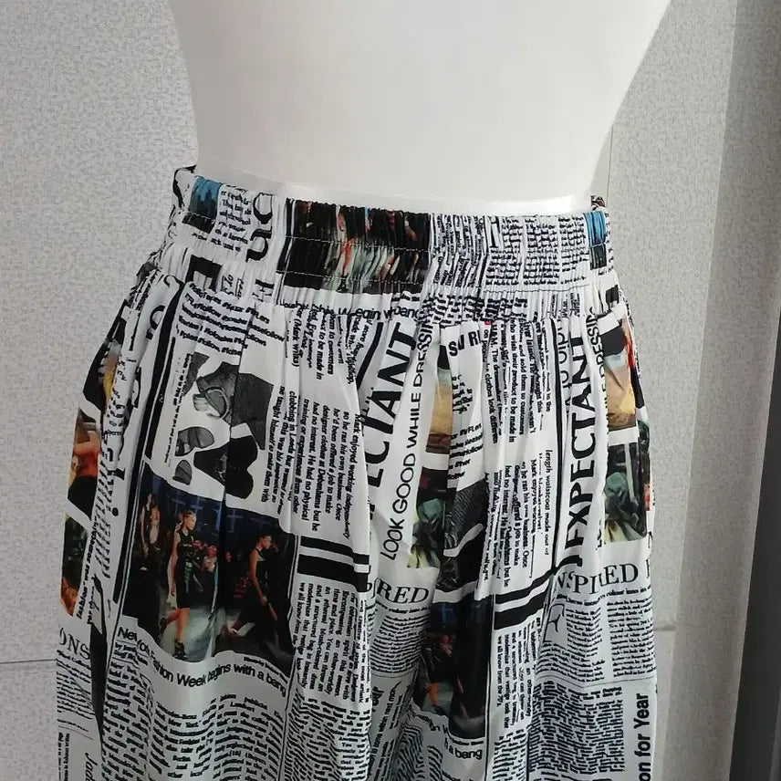 [BUNJANG] Newspaper Print Wide Pants / 신문디자인바지