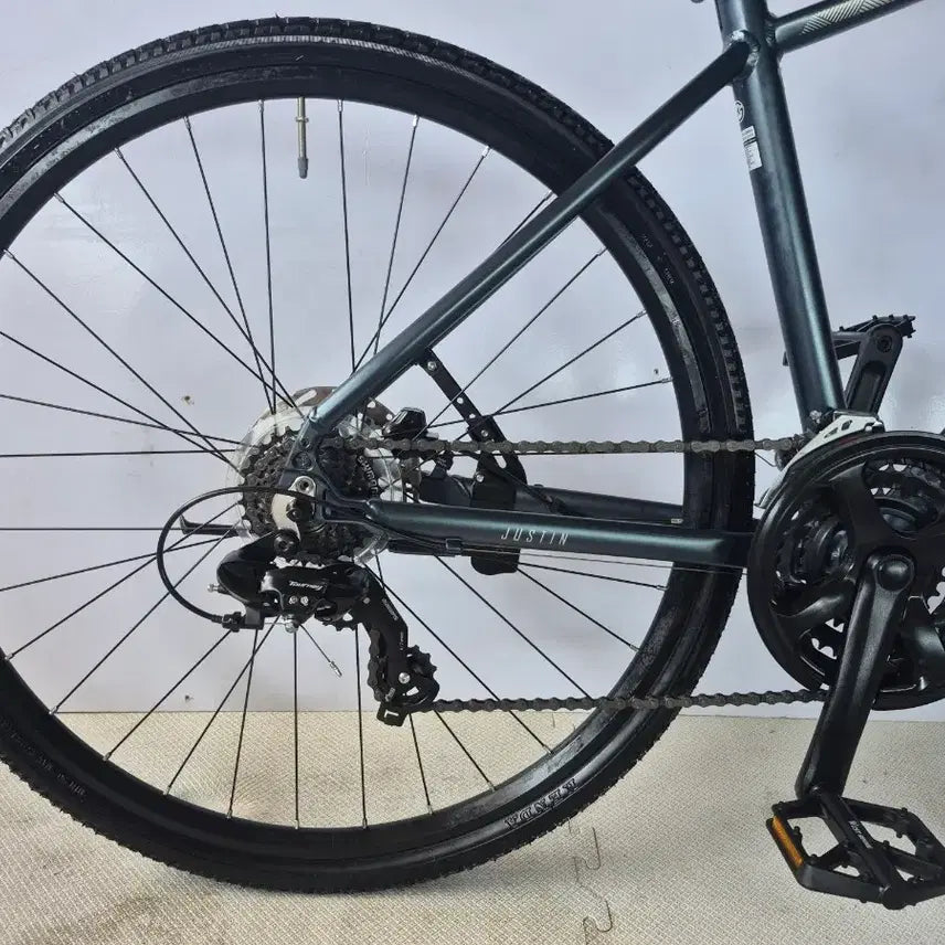 [BUNJANG] 2025 Samchuly Appalanchia 700C Justin 21D Hybrid Bicycle / 2025년형 삼천리 아팔란치아 700C 저스틴 21D 하이브리드 자전거.