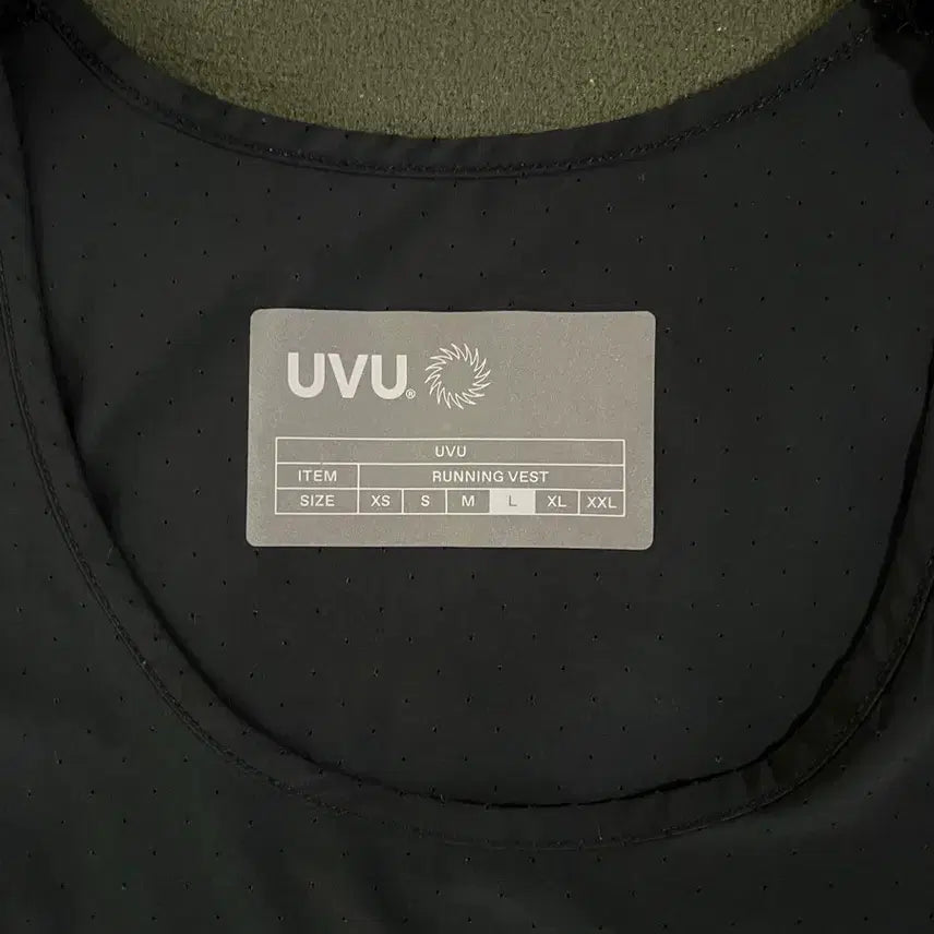 [BUNJANG] Unspecified Brand Singlet (L > M Exchange) / uvu 싱글렛 L > M 교환하실분