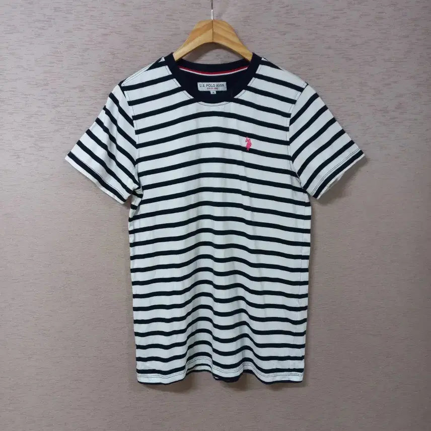 [BUNJANG] U.S. Polo Assn. Navy Striped T-shirt / B6-23/U.S.POLO ASSN 네이비 스트라이프티