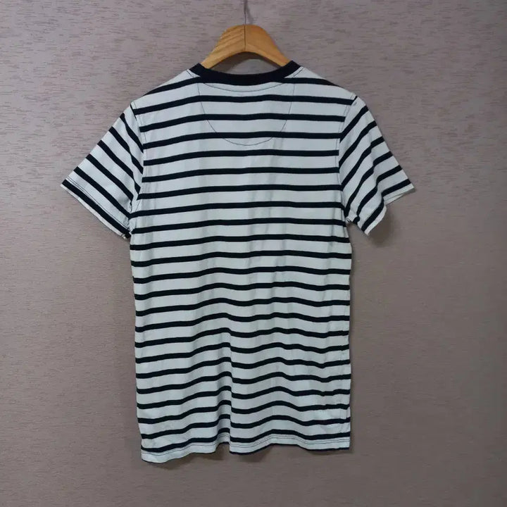 [BUNJANG] U.S. Polo Assn. Navy Striped T-shirt / B6-23/U.S.POLO ASSN 네이비 스트라이프티