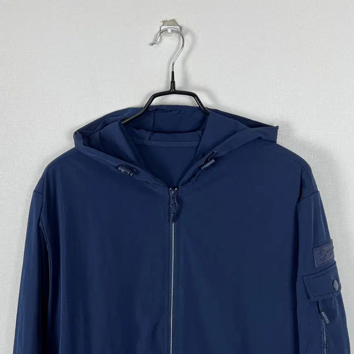 [BUNJANG] Feltics 2024 Navy Windbreaker Jacket L / Feltics 2024 상태굿 바람막이 자켓 점퍼 100 L 라덴 빈티지