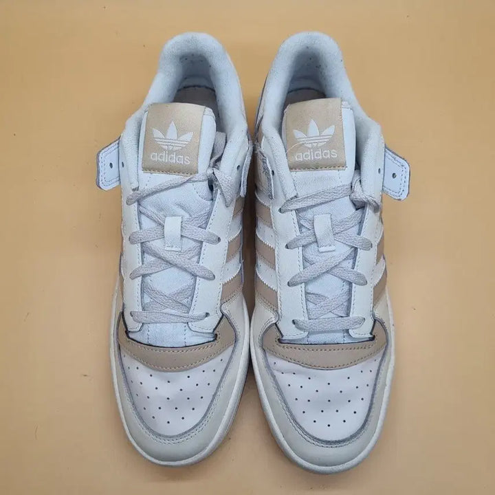 [BUNJANG] Adidas Forum Low Beige Sneakers 280 / 아디다스 포럼 로우  베이지 운동화 280