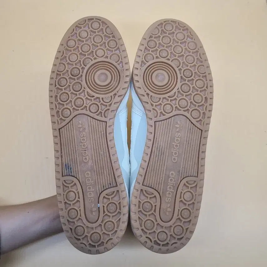 [BUNJANG] Adidas Forum Low Beige Sneakers 280 / 아디다스 포럼 로우  베이지 운동화 280