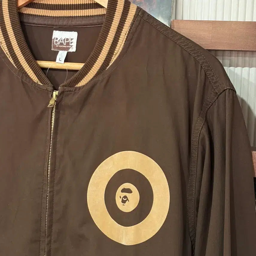 [BUNJANG] BAPE 00s Logo Stadium Jacket / J156 00s 베이프 로고 스타디움 자켓
