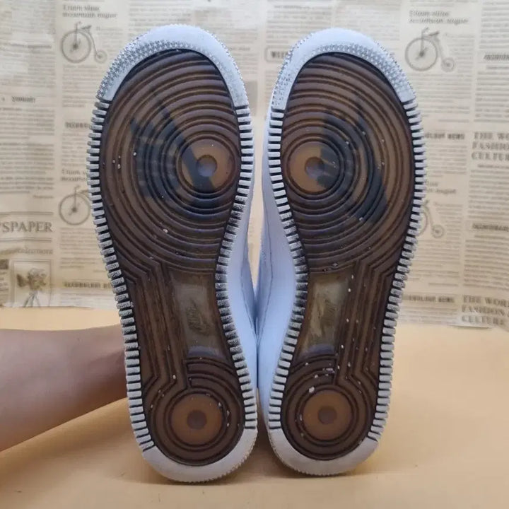 [BUNJANG] Nike Air Force 1 Triple White Sneakers 270 / 나이키 에어포스 1 트리플 화이트 운동화 270