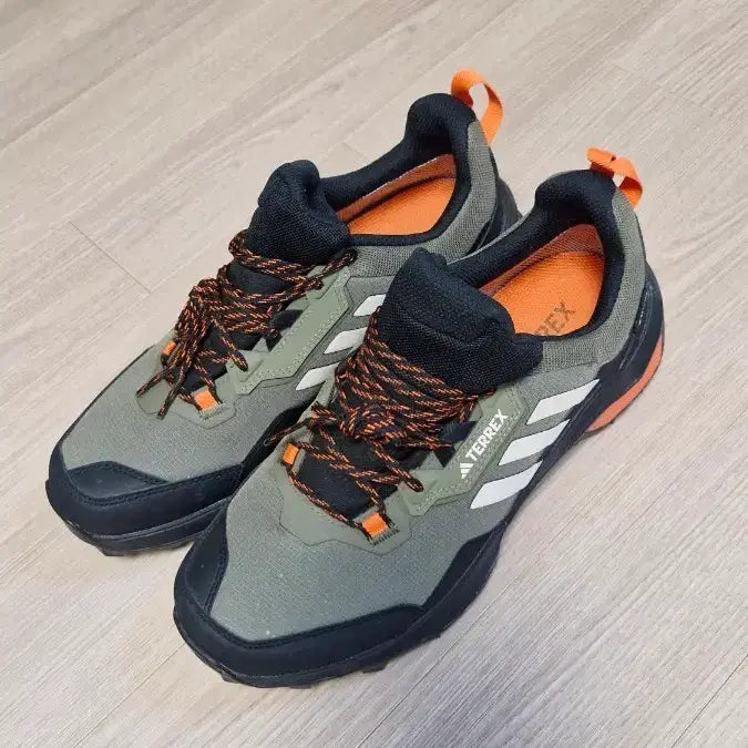 [BUNJANG] Adidas Terrex Hiking/Trekking Shoes Khaki Orange 265 / 아디다스(265) 테렉스등산화/트레킹화 카키 오렌지