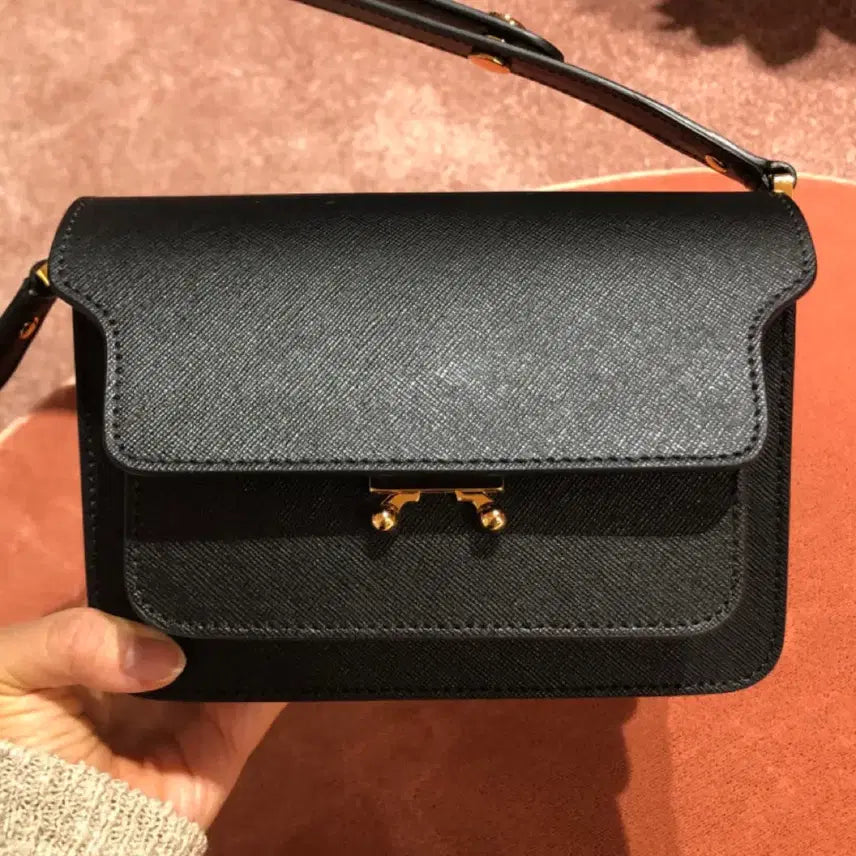 [BUNJANG] Marni Trunk Bag Mini Saffiano Black / 마르니 트렁크백 미니 ( 사피아노 / 블랙 )