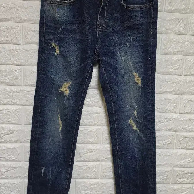 [BUNJANG] Slim Fit Distressed Wash Jeans / 청바지 데미지 워싱 슬림핏s