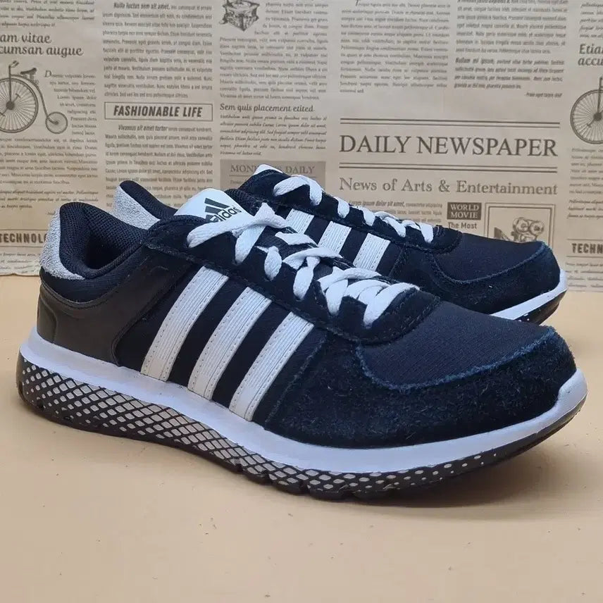 [BUNJANG] Adidas Atlanta Runner Black Sneakers 225 / 아디다스 아틀란타 러너 블랙 운동화 225
