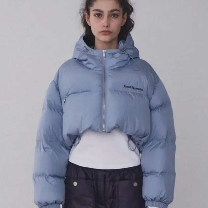 [BUNJANG] Rest and Recreation Riri Hooded Short Down Jacket / 레스트앤레크레이션 리리 후드 숏 다운 자켓 패딩