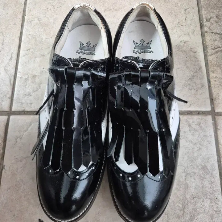 [BUNJANG] LAMBDA Golf Shoes Black/White 235mm / LAMBDA 람다 골프화 블랙/화이트 235mm