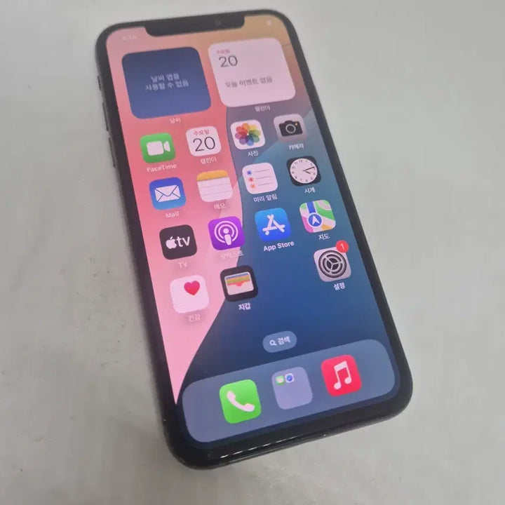 [BUNJANG] iPhone XS Space Gray 64GB (100% Battery Health, Camera Silent) / 아이폰xs 스그 64기가 (밧데리효율 100%, 카메라무음)