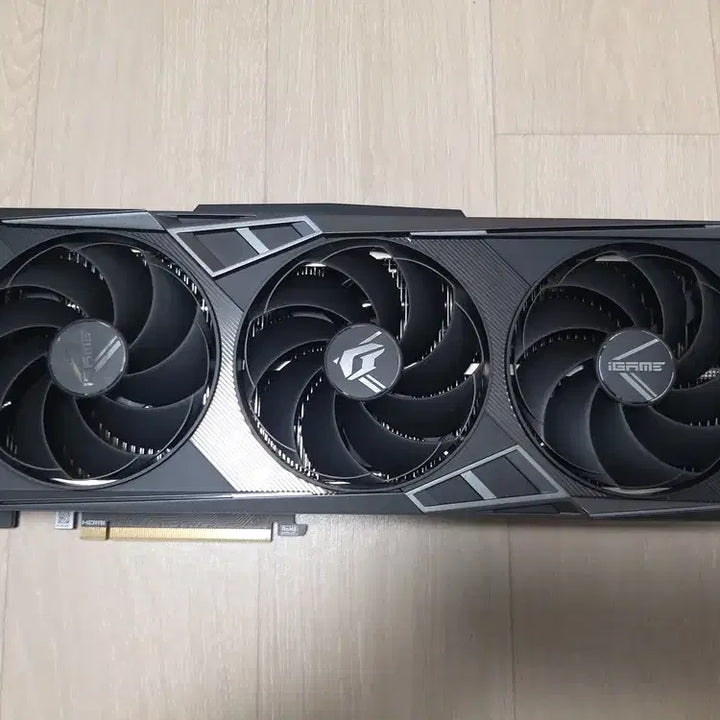 [BUNJANG] Vulcan RTX 4070 Graphics Card / RTX 4070 불칸