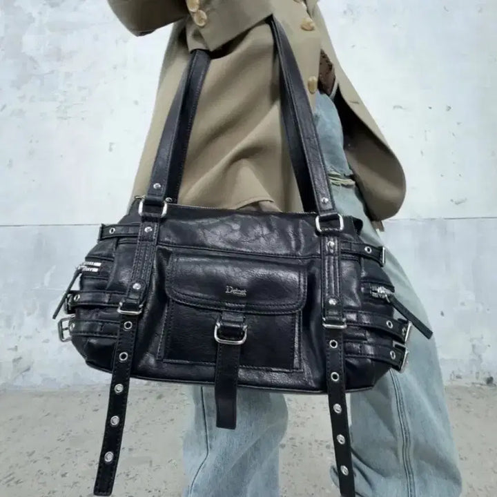 [BUNJANG] Deinet Locomotive Shoulder Bag Black / 다이닛 deinet 기관차 가방  블랙