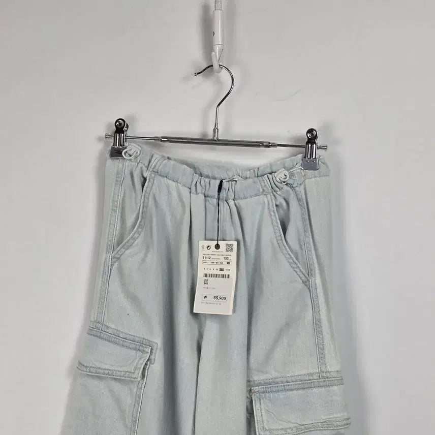[BUNJANG] ZARA Kids Light Wash Cargo Denim String Pants (Size 11-12) / 새상품 자라 연청 카고 데님 스트링 팬츠 아동 11-12, 260623