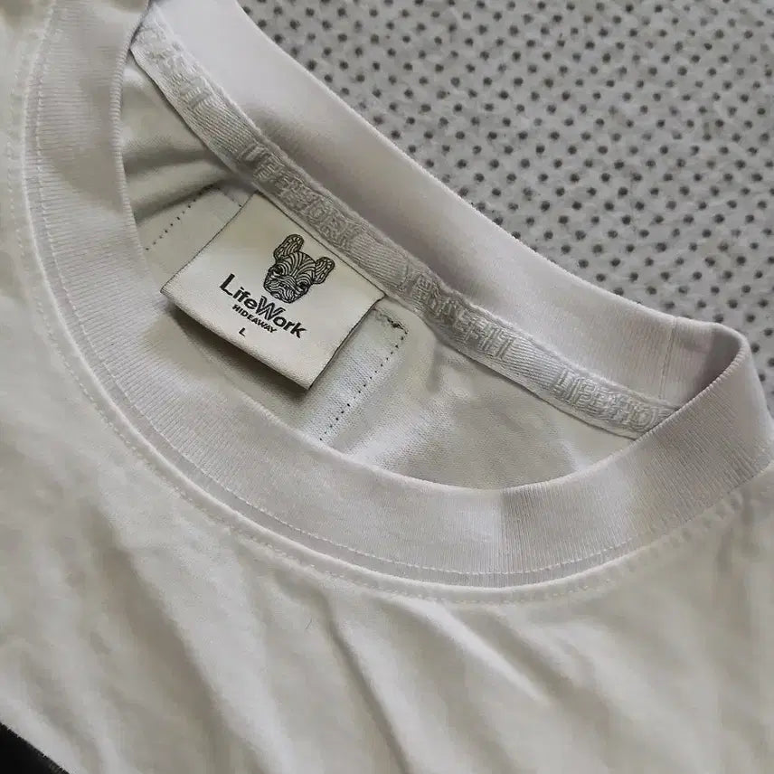 [BUNJANG] Life Work Short Sleeve T-Shirt White / 라이프워크 반팔 티셔츠 화이트