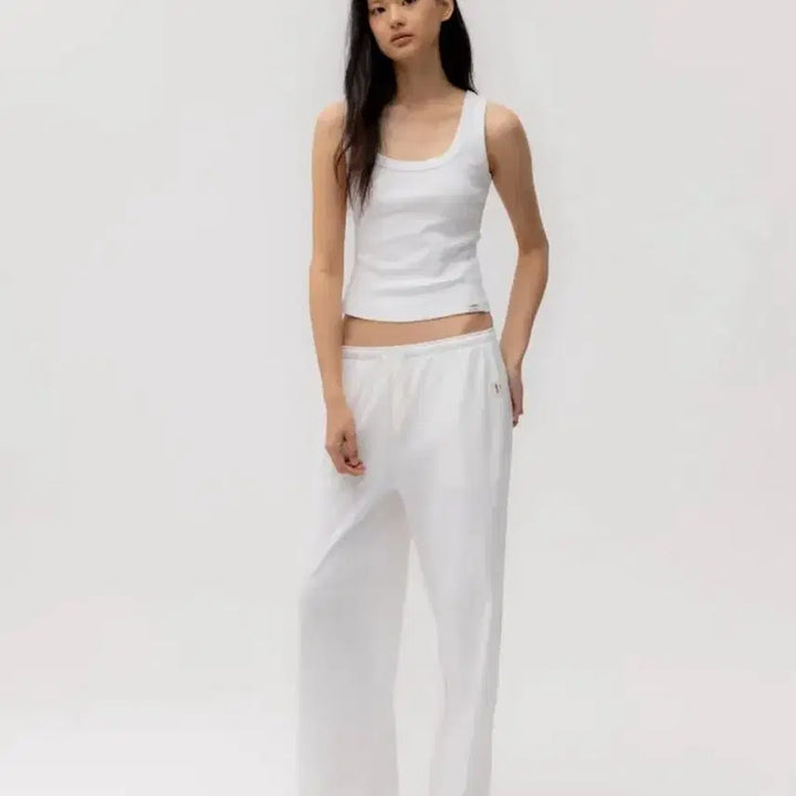 [BUNJANG] GLOWNY G COMFORT STRING PANTS (WHITE) / 글로니 G COMFORT STRING PANTS (WHITE)