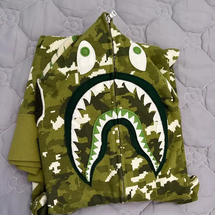 [BUNJANG] BAPE Multi Camo Shark Hoodie Zip-Up - Size S / 베이프 멀티 카모 샤크후드 s 정품