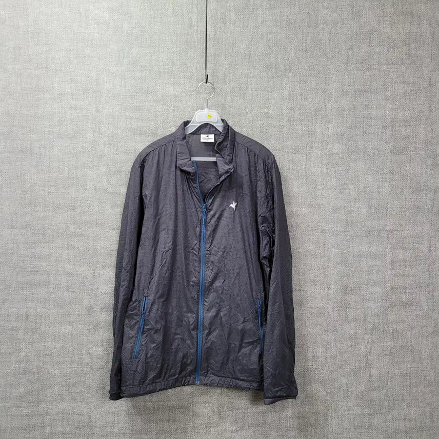 [BUNJANG] Westwood Windbreaker Jacket Size 110 / ㄴ200 웨스트우드 바람막이 110