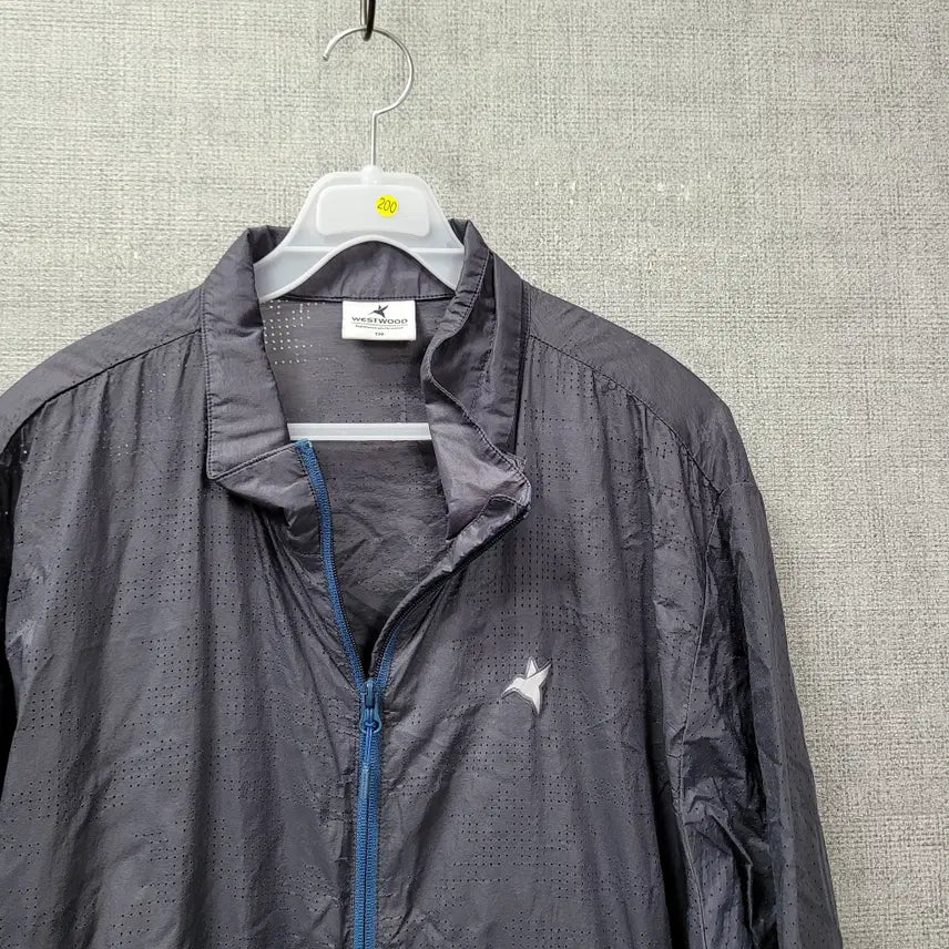 [BUNJANG] Westwood Windbreaker Jacket Size 110 / ㄴ200 웨스트우드 바람막이 110
