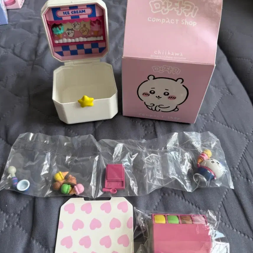 [BUNJANG] Chiikawa Compact Shop Ice Cream Shop Plush / 치이카와 먼작귀 컴팩트샵 아이스크림가게