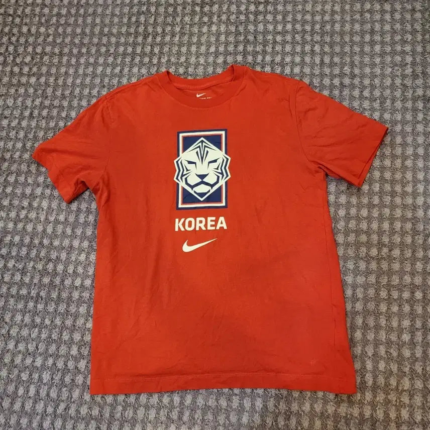 [BUNJANG] Nike Korea Tiger Graphic T-Shirt - Red, L / 나이키 반팔티 레드 L 1