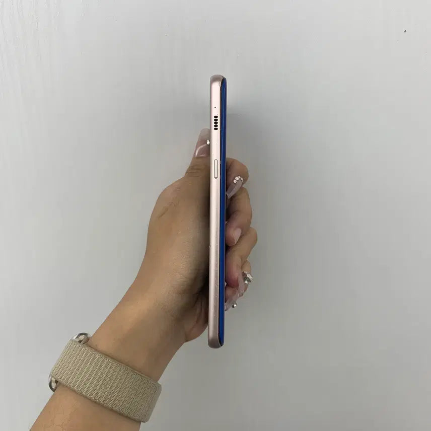 [BUNJANG] Samsung Galaxy A8 32GB Blue Used Phone / (C타입 충전)갤럭시A8 32기가 블루 부산중고폰02160서울 광주 양산