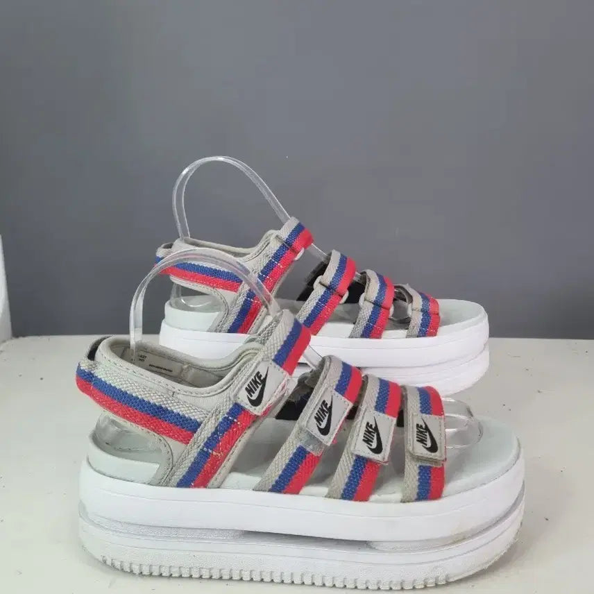 [BUNJANG] Nike Icon Classic Sandals / 효자빈티지 250 나이키 아이콘 클래식 샌들