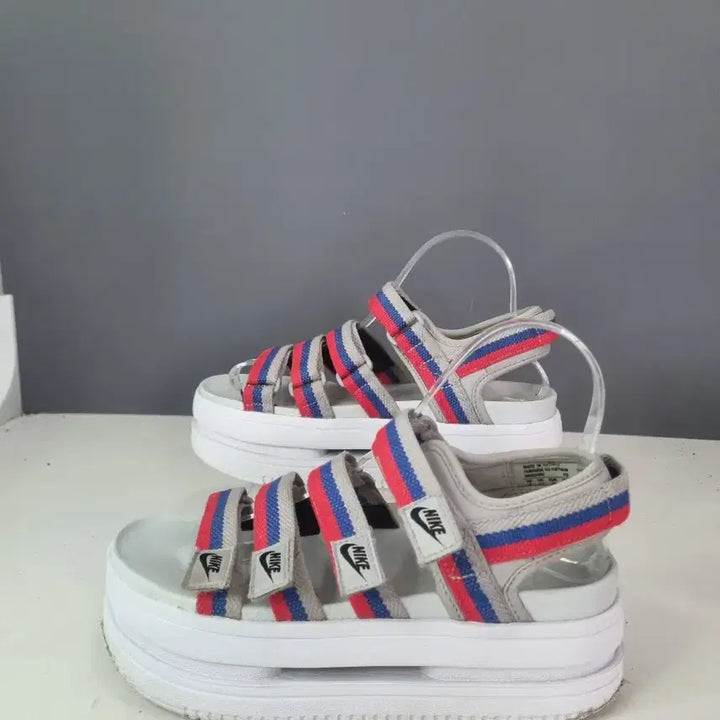 [BUNJANG] Nike Icon Classic Sandals / 효자빈티지 250 나이키 아이콘 클래식 샌들