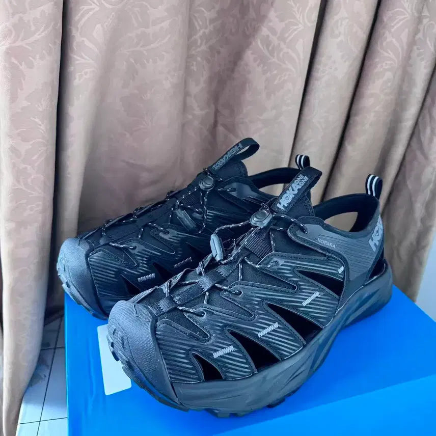 [BUNJANG] Hoka Hopara Black Castle Rock 265mm / 호카 호파라 블랙 캐슬 락 265MM