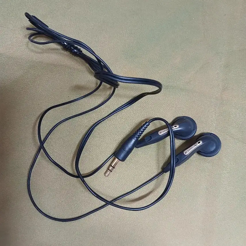 [BUNJANG] SANSUI Wired Earphones - Black / SANSUI 이어폰 블랙