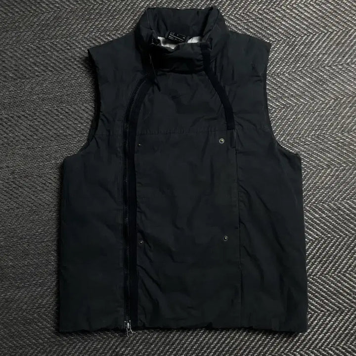 [BUNJANG] Nike Tech Pack Vest with Side Zipper Detail / 나이키 사이드 지퍼 디테일 테크팩 베스트y 6197