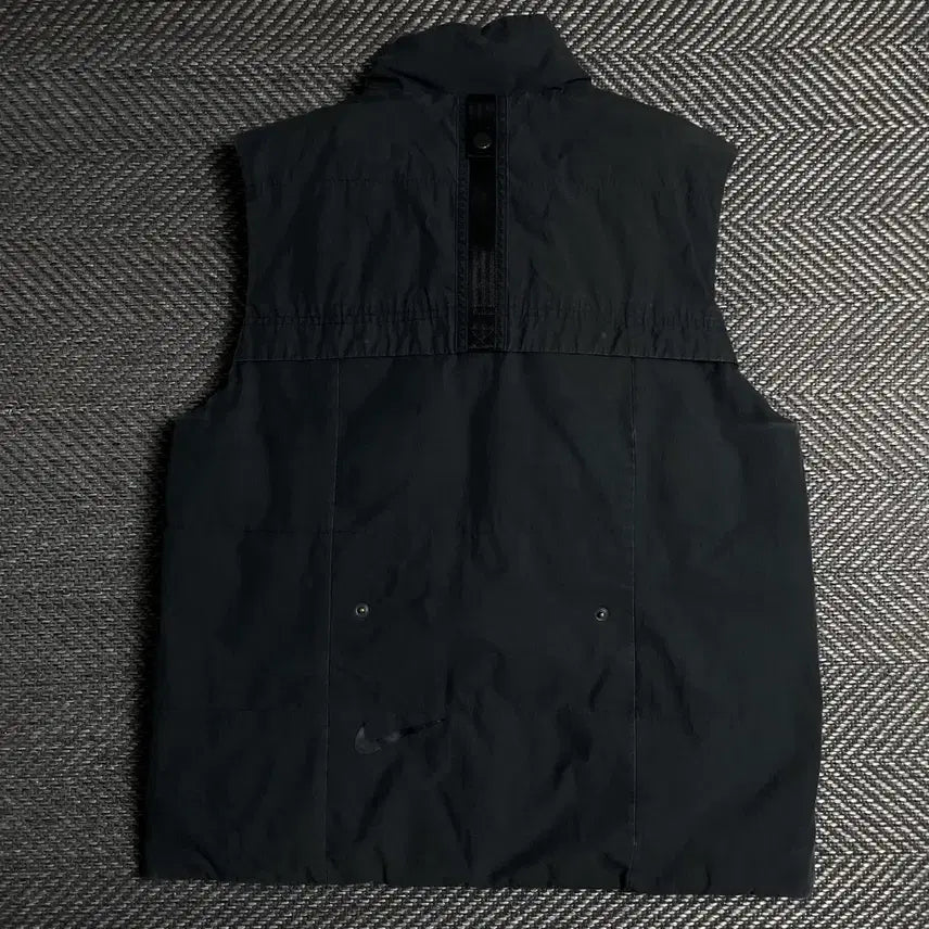 [BUNJANG] Nike Tech Pack Vest with Side Zipper Detail / 나이키 사이드 지퍼 디테일 테크팩 베스트y 6197