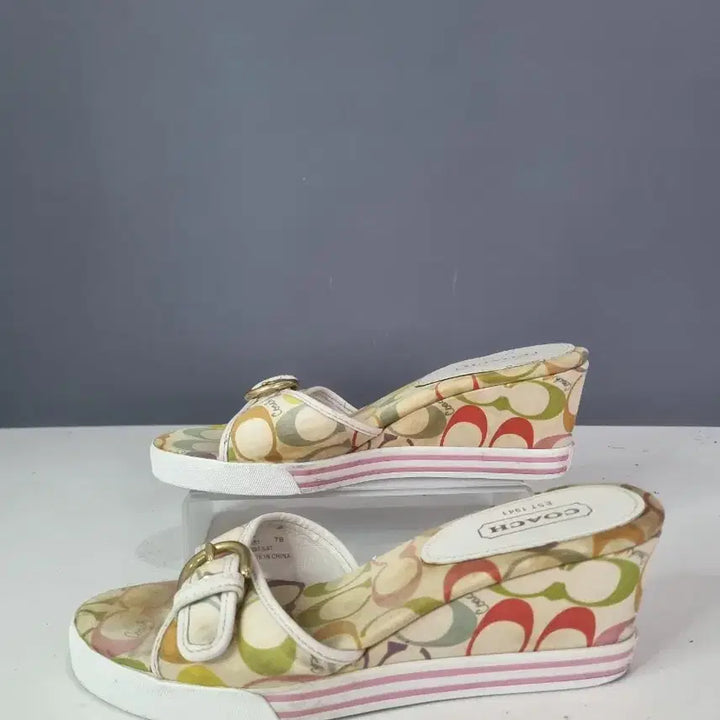 [BUNJANG] Hyoja Vintage 7 Coach Wedge Heel Buckle Sandals / 효자빈티지 7 코치 웨지힐 버클 샌들