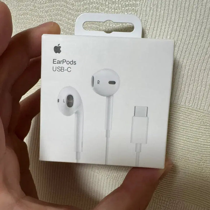 [BUNJANG] Apple USB-C Wired Earphones / USB-C 타입 애플 이어폰 유선