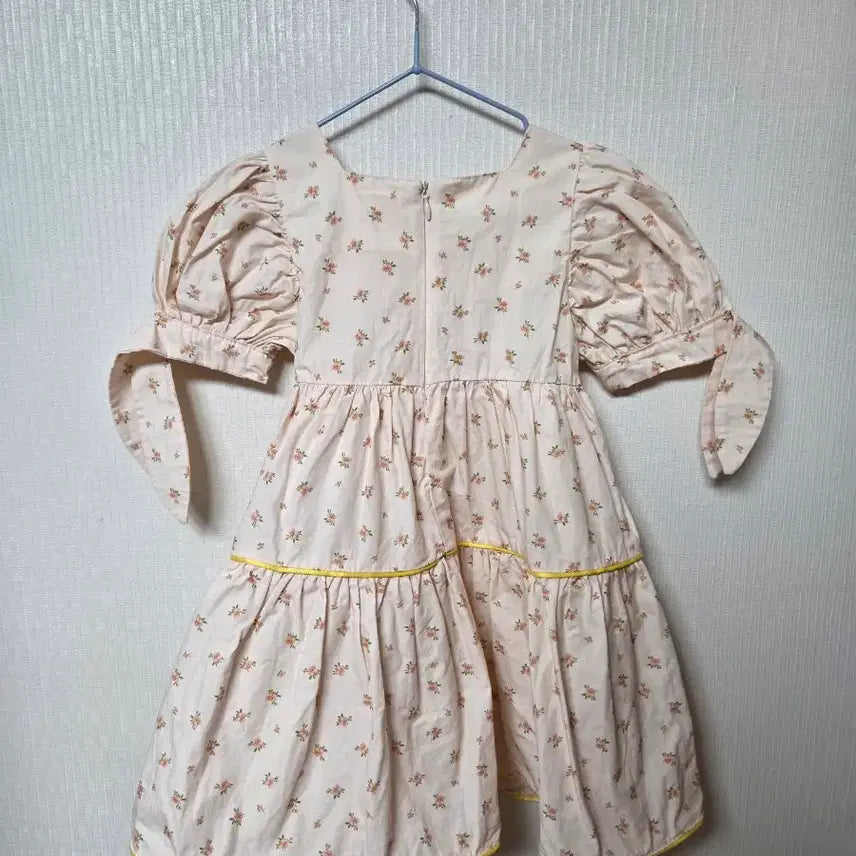 [BUNJANG] DANO Floral Short Sleeve Dress Size 5 / DANO 꽃무늬 반팔 원피스 5호
